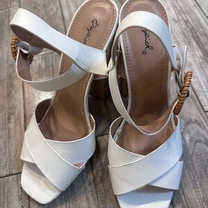 Qupid White and Tan Strappy Sandals